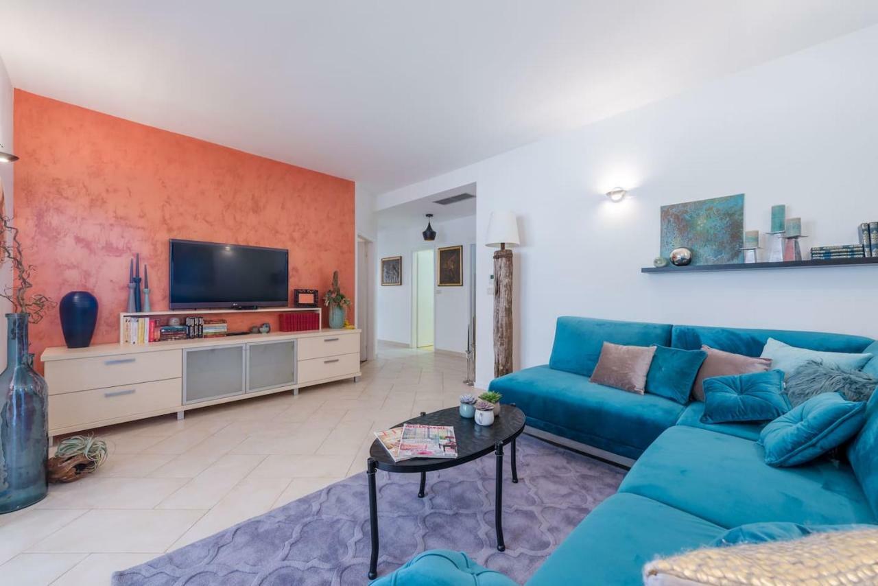 Luxury Tara Appartamento Ragusa